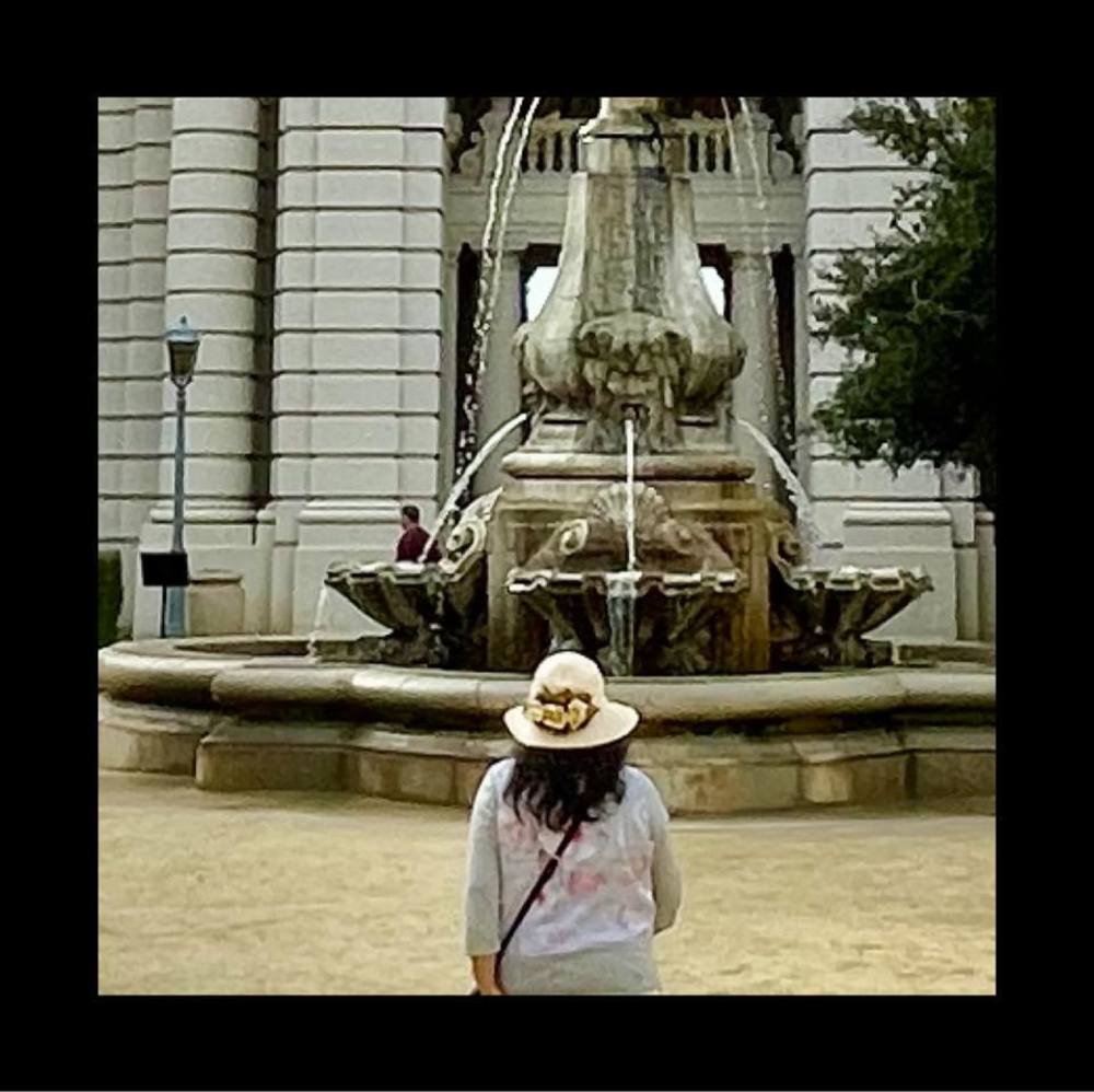Meet your Posher, Josefina